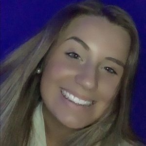 Meet your Posher, Kayllee